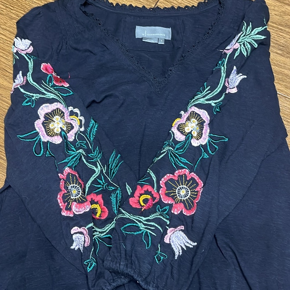 Anthropologie Navy Lace Trim Top with embroidery - Picture 4 of 6